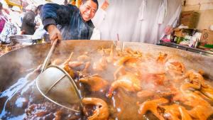 Extreme Chinese Street Food - JACUZZI CHICKEN and Market Tour in Kunming